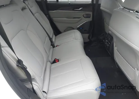 2022 Jeep Grand Cherokee Overland 4X4 z USA, uszkodzony, nr VIN 1C4RJHDG8N8616063